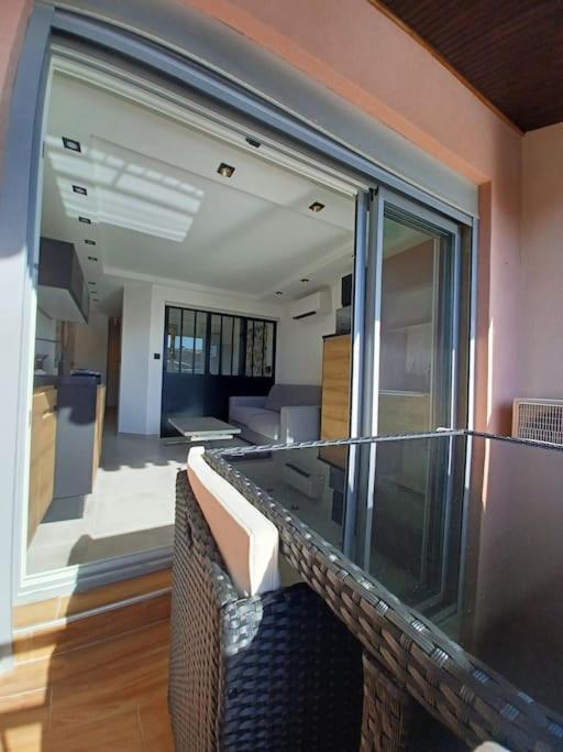 Cap'Nomad Studio Cote Mer - Balcon - Piscine - Parking 아그 외부 사진